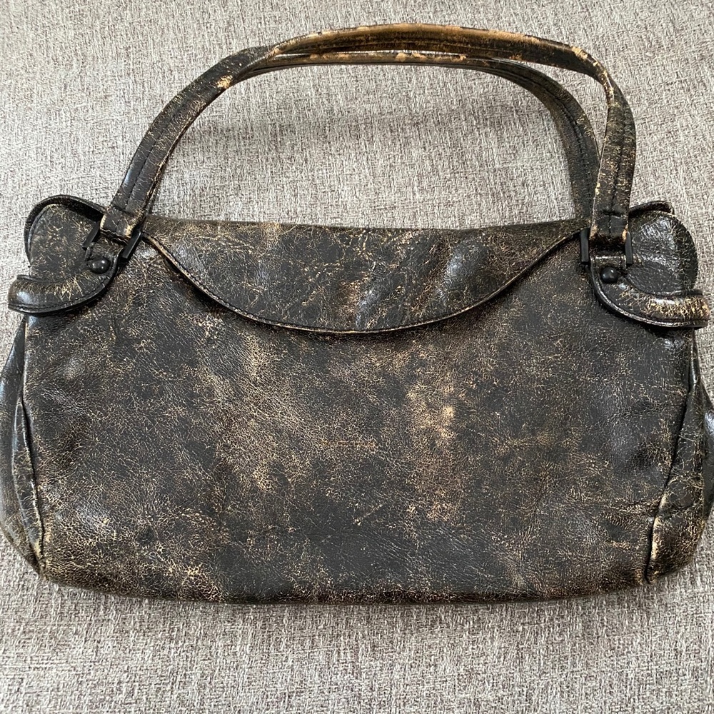 DISTRESSED LEATHER BAG 🌟